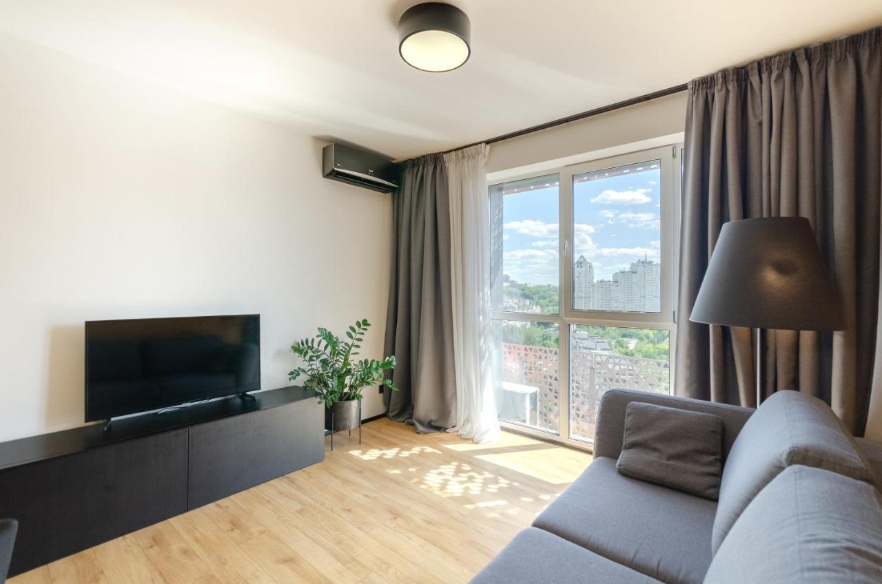 Petrovdom 23-173 In Stylish Apartments At Rc Київ Екстер'єр фото